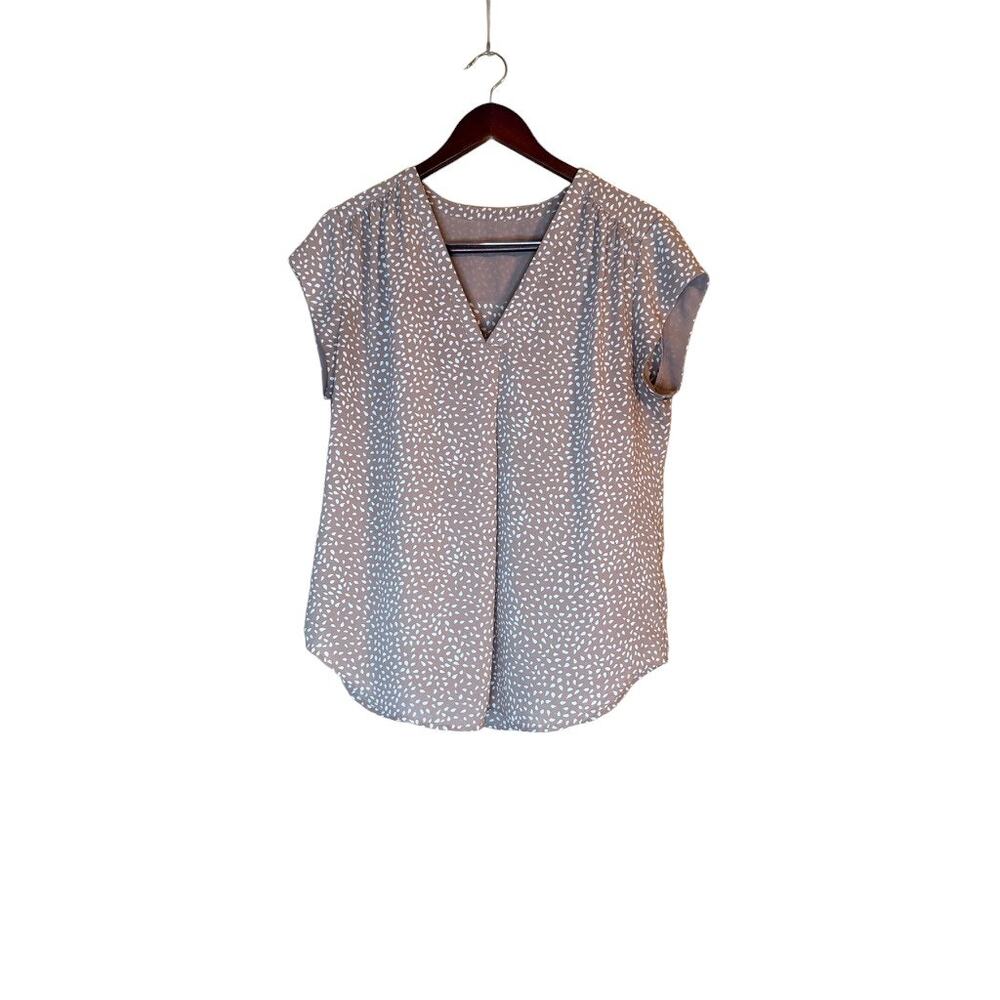 Women's Sleeveless Tan and White Polka Dotted Blouse Size Large
